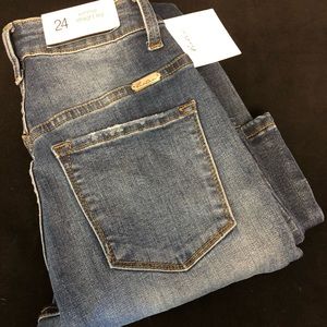 New with tags Kancan Jeans